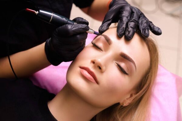 Makijaż permanentny - nowoczesna metoda upiększania